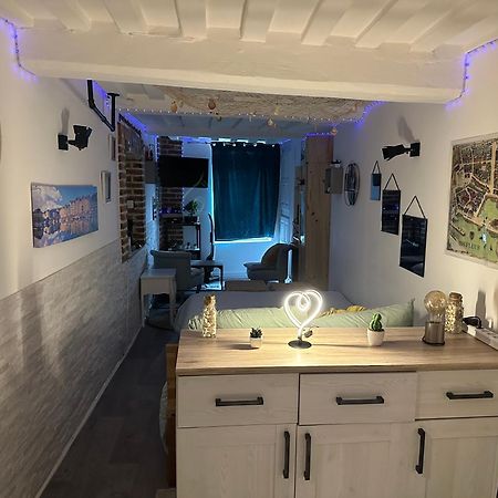 Le Ti Wi Studio En Plein Coeur Du Vieux Bassin Honfleur Eksteriør bilde